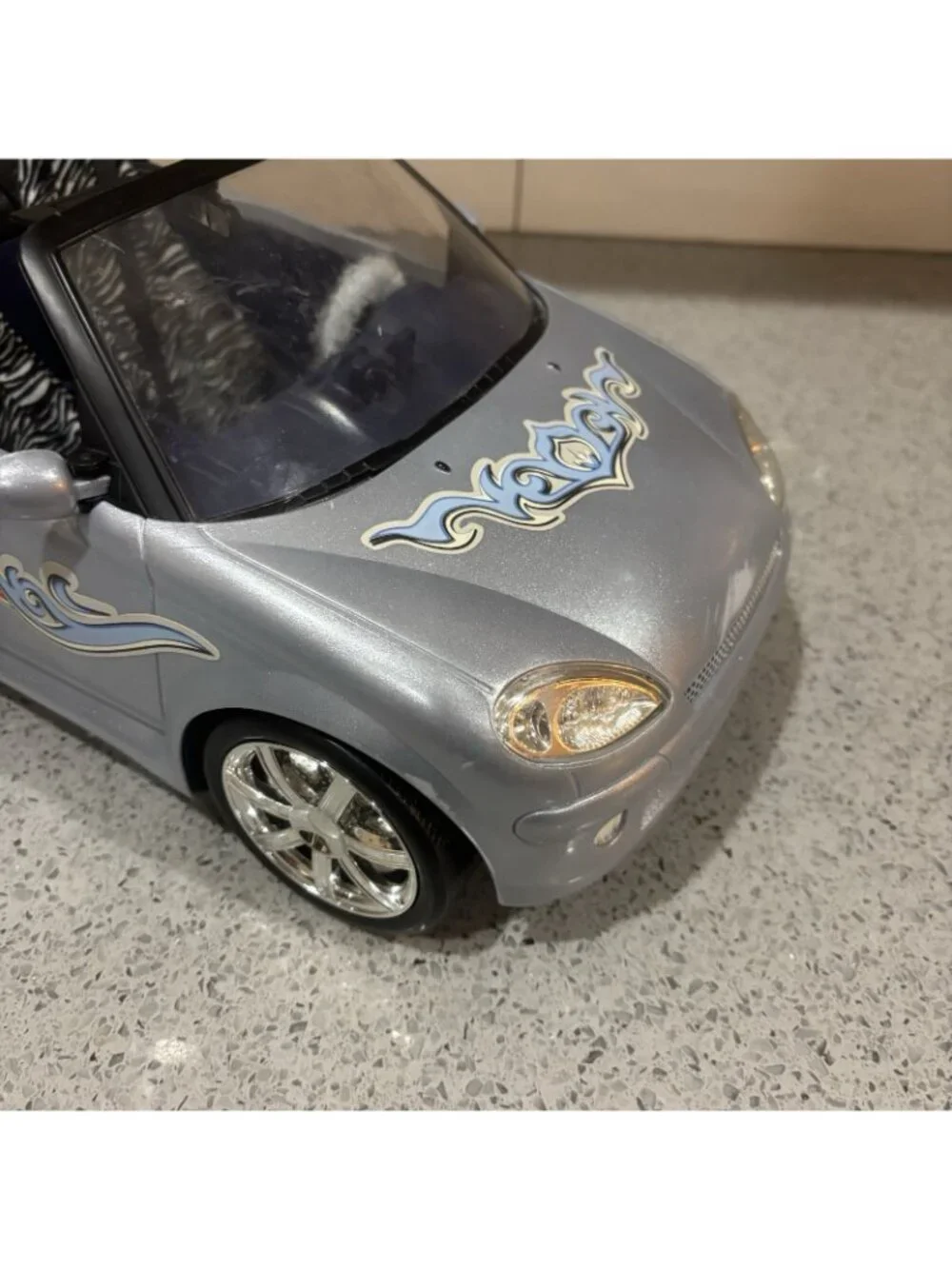 Vintage Mattel My Scene 2004 Masquerade Madness  Silver Convertible Car Barbie